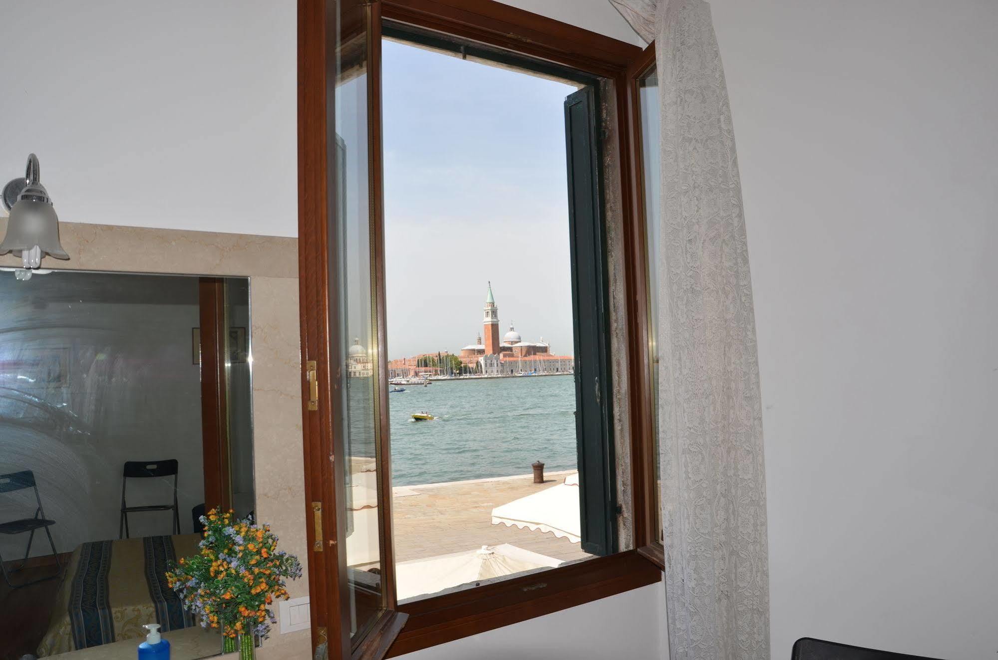 Casa Favaretto Guest House Venezia Eksteriør bilde